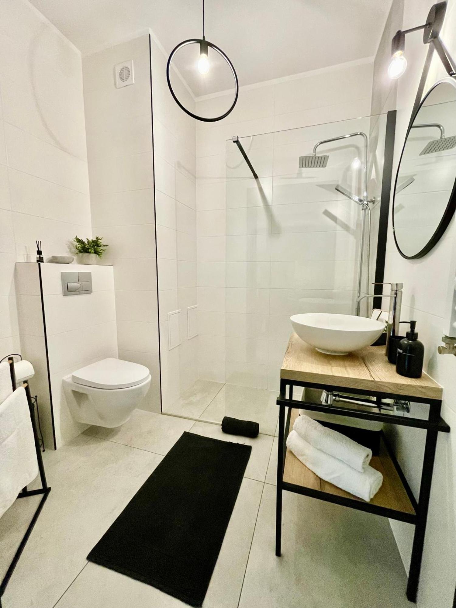 Apartament Ogrodowy Zakatek Uniejow Buitenkant foto